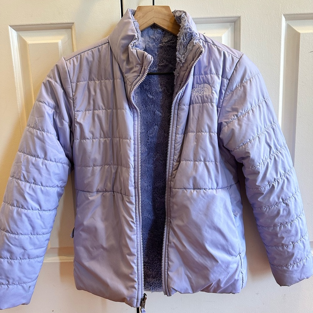 The North Face® Mossbud Reversible Jacket for Girls Size M (10/12)